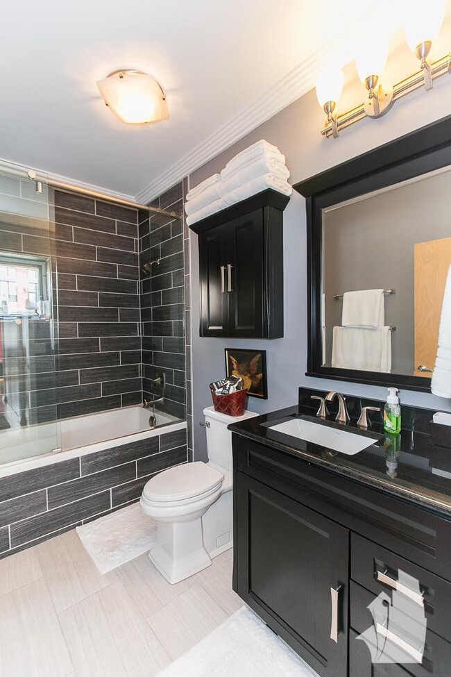 Foto del edificio - 1 bedroom in Chicago IL 60616