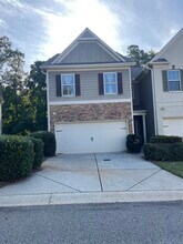 Building Photo - 2585 Maple Leaf Ter