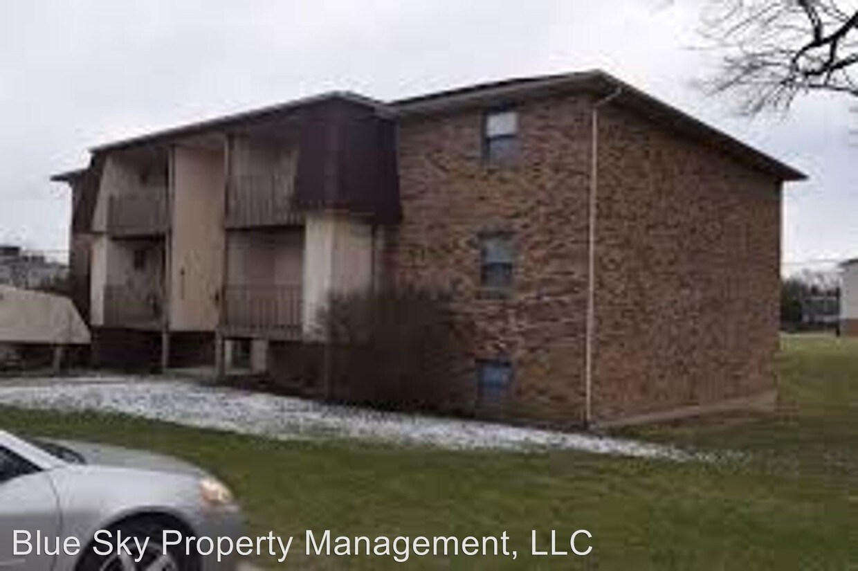 Primary Photo - 4712 N Sussex Rd
