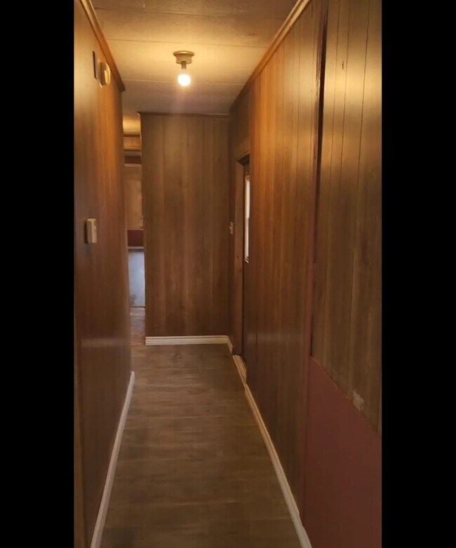 Foto del edificio - 412 Cottonwood Church Rd