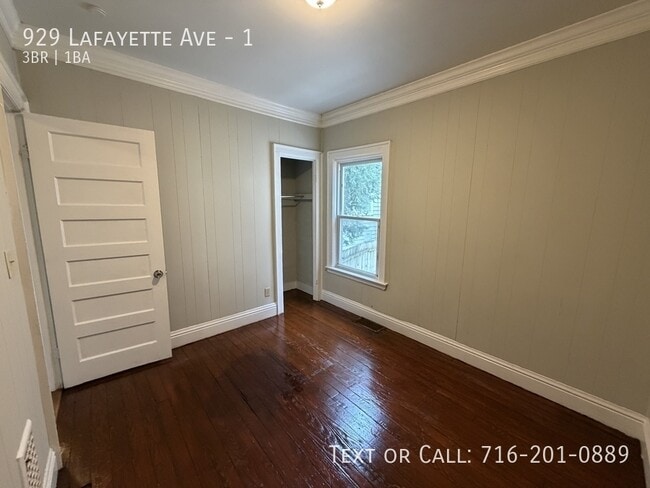 Building Photo - 929 Lafayette Ave