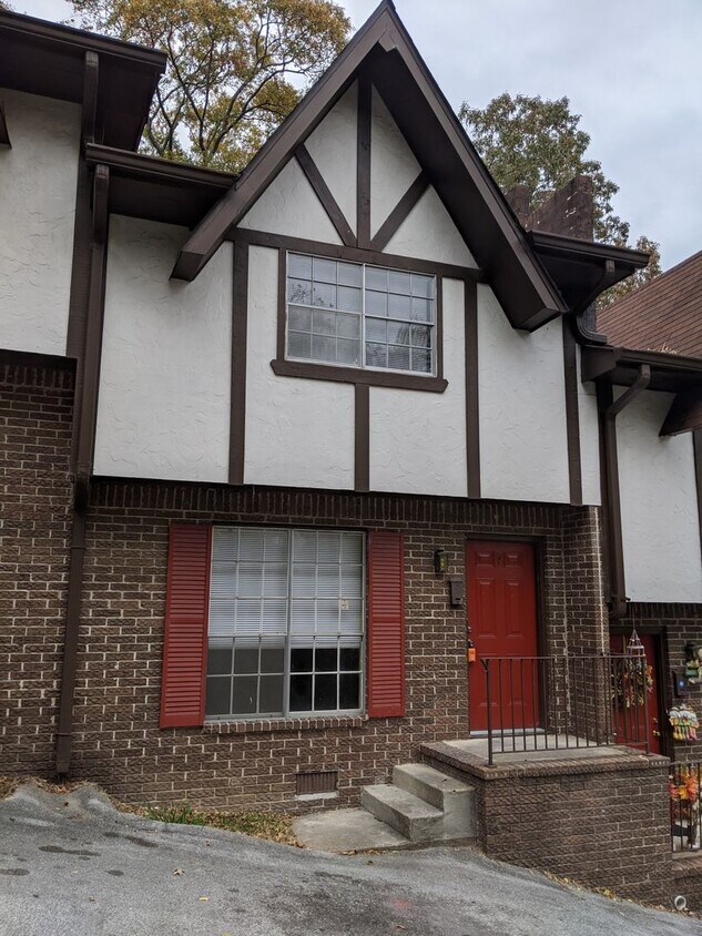 $200 off First Month's Rent! German-Style ... - $200 off First Month's Rent! German-Style ...