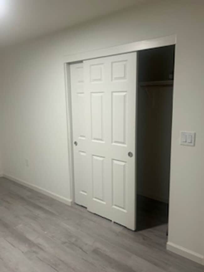 Building Photo - 3912 Amigo Dr