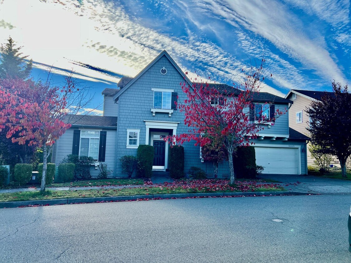 Foto principal - 3bd/2.5ba Snoqualmie Home