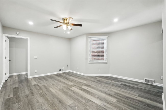 Foto del edificio - 400 Perrysville Ave