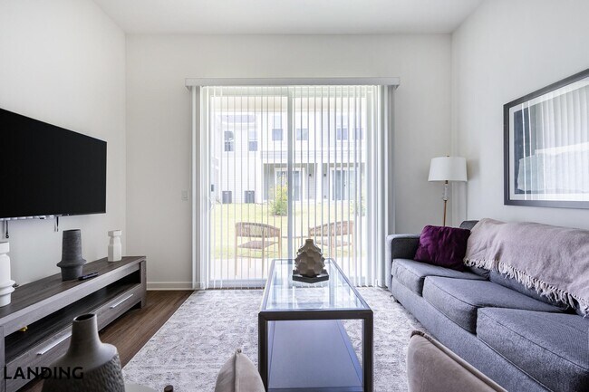 Foto del edificio - 515 Corso Ln