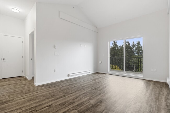 Building Photo - 46060-46060 Mellard Ave