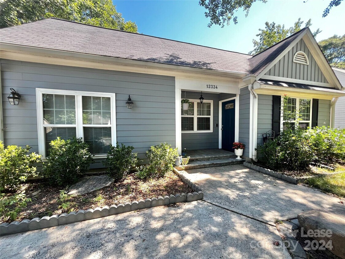 Primary Photo - 12334 Danby Rd