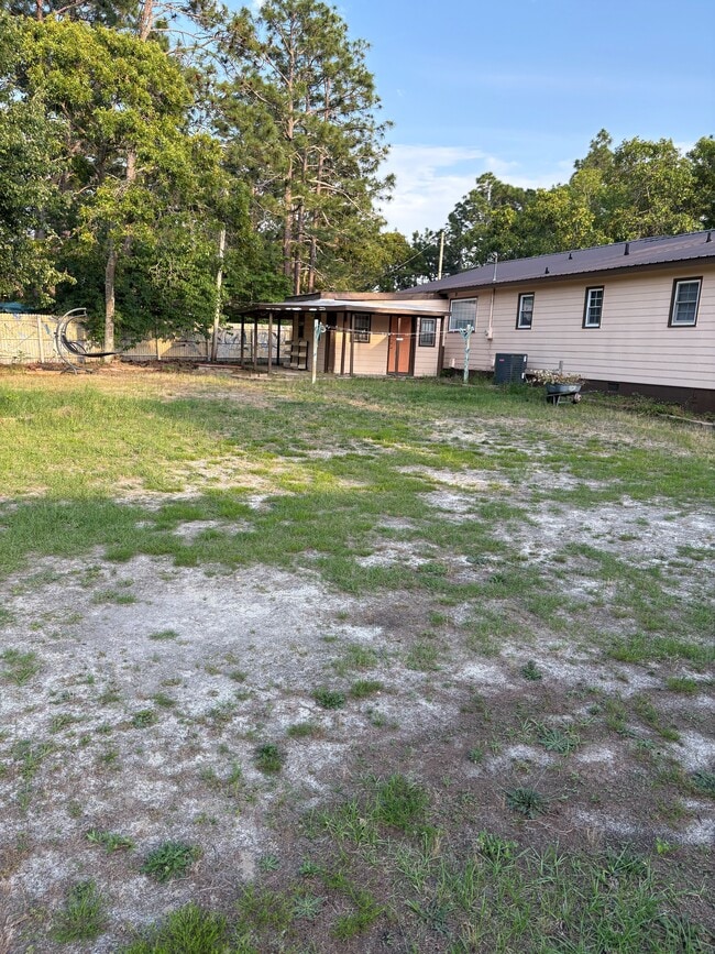 Foto del edificio - 6987 Pittman Grove Church Rd