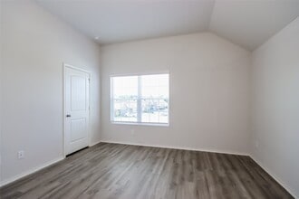 Building Photo - 22298 Porter Mountain Trl