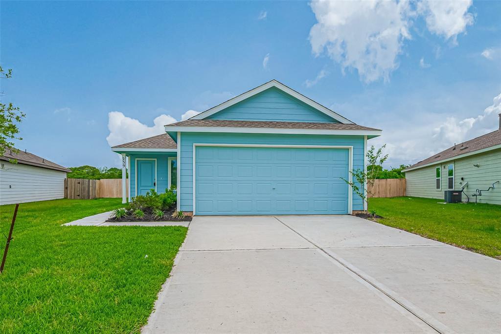 Foto principal - 239 Lisa Marie Dr