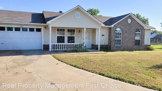 Foto del edificio - 3 br, 1 bath House - 1805 Cherrybark Bend