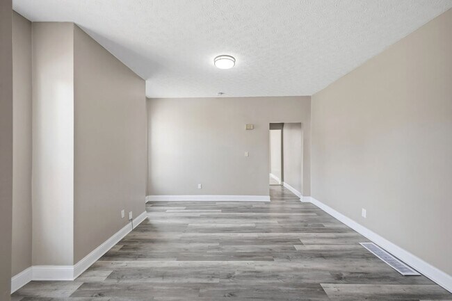 Building Photo - 393 St Clair Ave