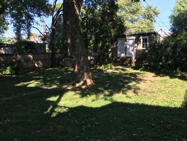 Foto del edificio - 925-927 Hamilton Blvd