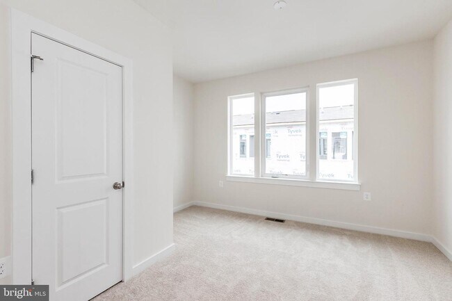 Building Photo - 1441 Wheyfield Dr