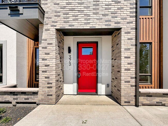 Foto del edificio - 373 E Lombard Ln