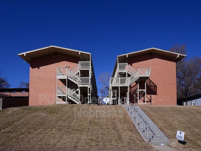 Primary Photo - 612-616-616 N 46th St