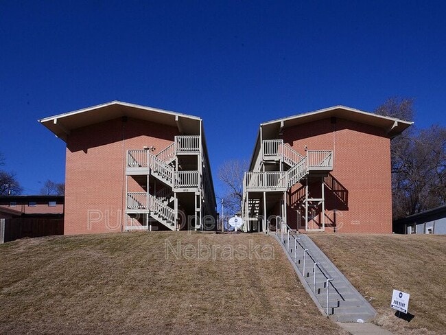 Photo - 612 N 46th St Apartment