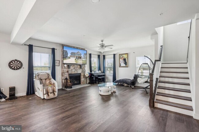 Foto del edificio - 11281 Wheeler Ridge Dr