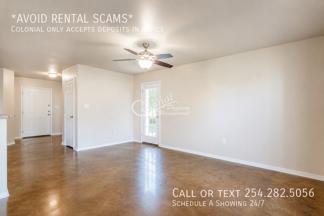 Building Photo - 809 Carla Kay Dr