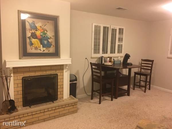 Building Photo - 6980 E Exposition Ave