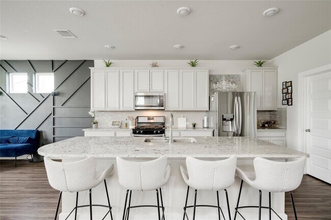 Foto del edificio - 7502 Chesapeake Rail Ln