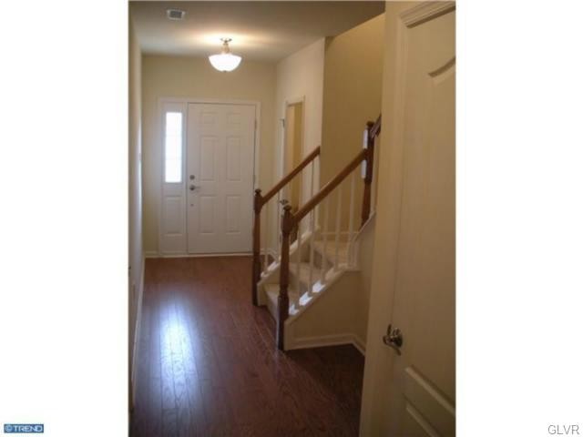 Foto del edificio - 6162 Valley Forge Dr