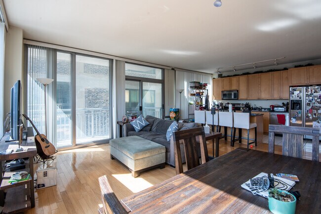 Foto del edificio - 701 S Wells St