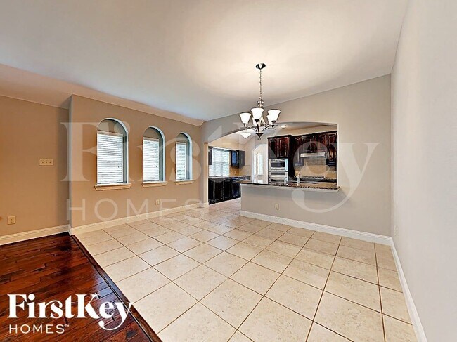 Foto del edificio - 488 Commonwealth Ln