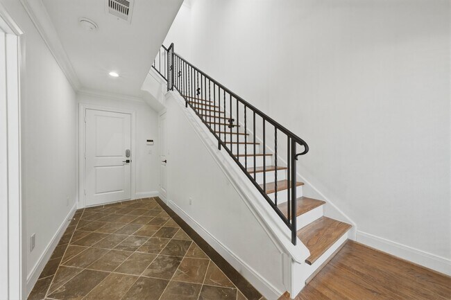 Foto del edificio - 6130 Hamman St