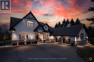 Building Photo - 50 Lyonsview Ln