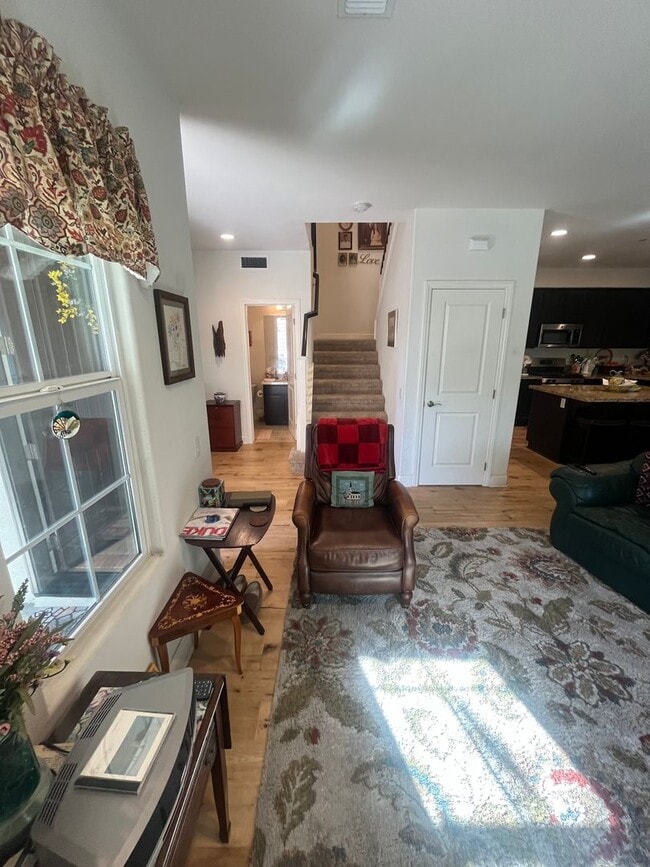 Foto del edificio - Charming 3 bedroom home in Atascadero