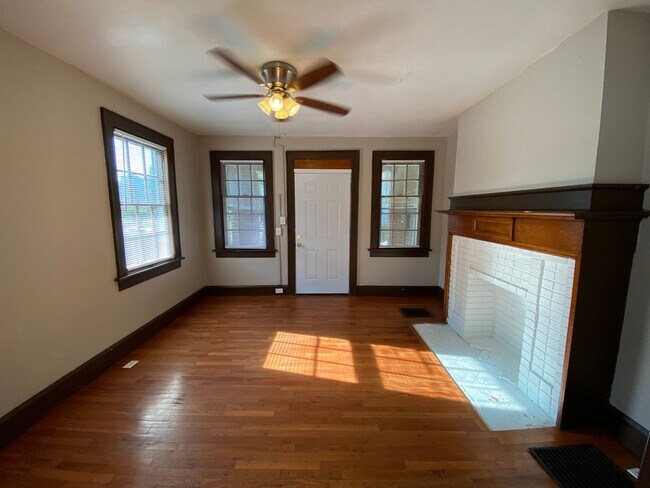 Building Photo - W Patterson Ave 24-26 IF