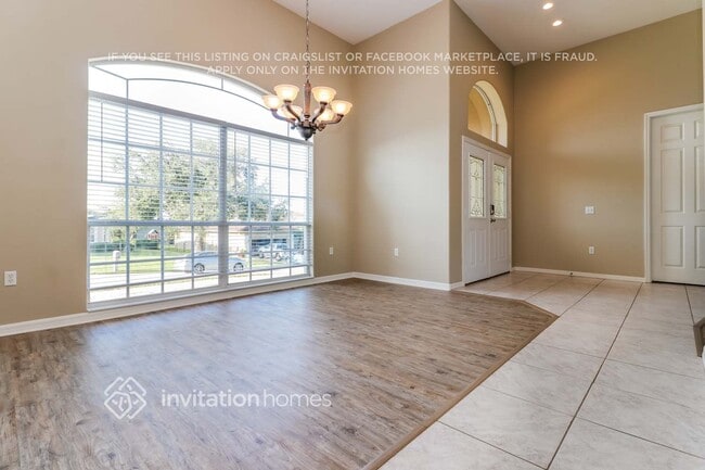 Building Photo - 2609 Brookside Bluff Loop