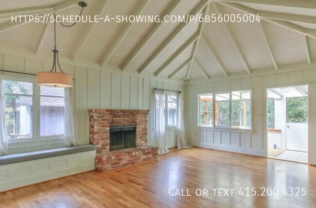 Building Photo - Fantastic 3 Bedroom 2 Bath Home In Carmel