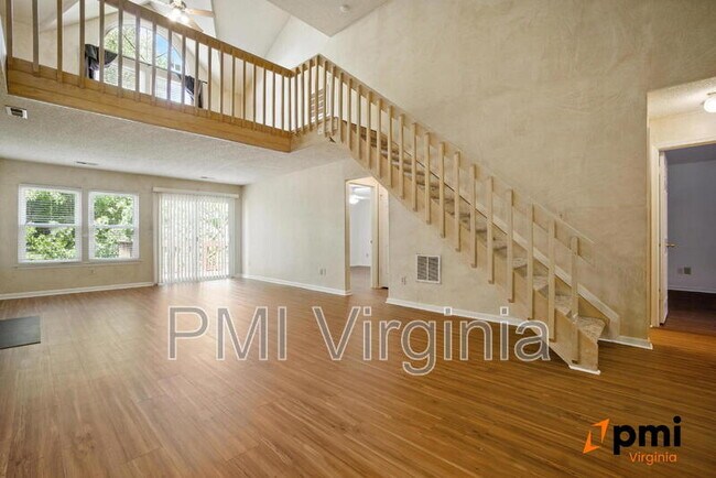 Building Photo - 5516 Fountain Ct
