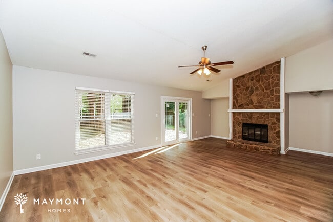 Building Photo - 4726 Butterwick Ln