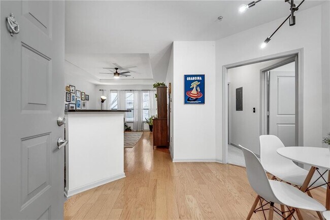 Foto del edificio - 821 Ralph McGill Blvd NE