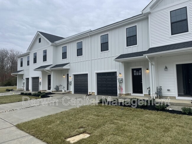 Building Photo - 996 Woodview Ct