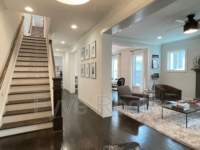 Foto del edificio - 2711 Craig Ave