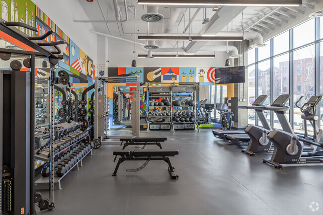 Fitness Center - Inspire West Town