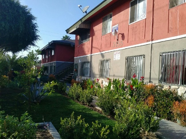 Front Exterior - 3155 El Segundo Blvd
