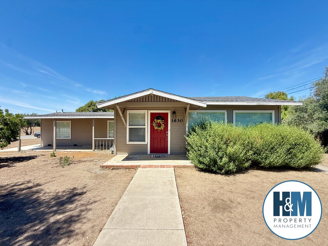 Foto principal - 1630 Hillcrest Rd