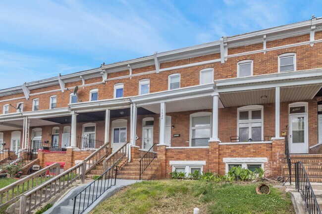 Building Photo - 1624 E 29th St