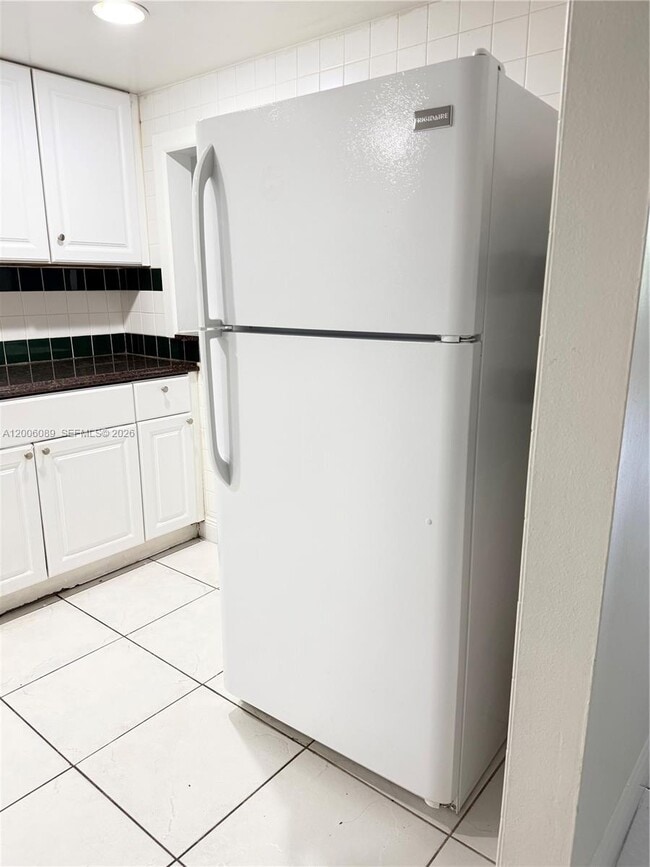 Foto del edificio - 10090 NW 80th Ct