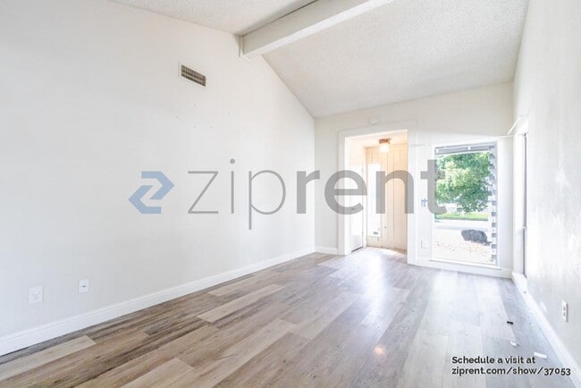 Building Photo - 8001 Zenith Dr