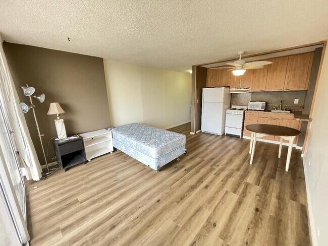 Foto del edificio - 2345 Ala Wai Blvd