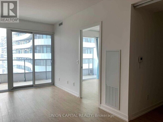 Photo du bâtiment - 85 Wood St