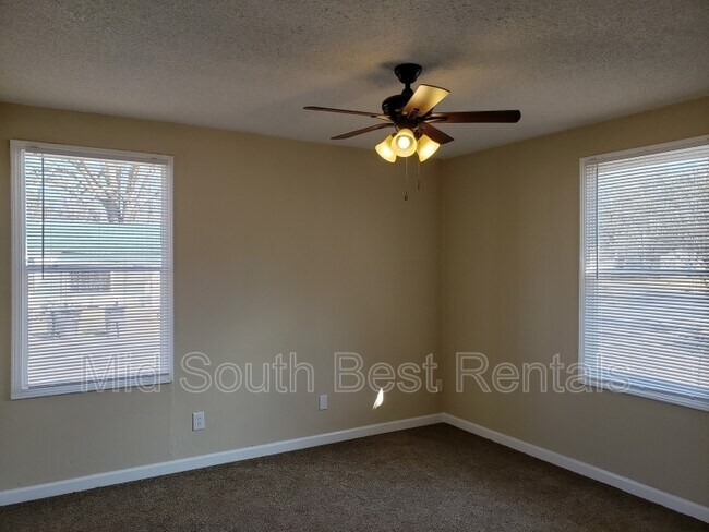 Building Photo - 135 Galloway Cir