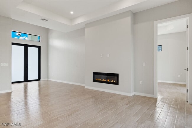 Building Photo - 4713 6th St W